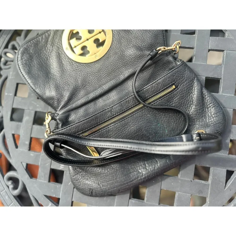 Tory Burch Amanda Black Pebbled Leather Gold Crossbody Shoulder Bag Clutch Purse